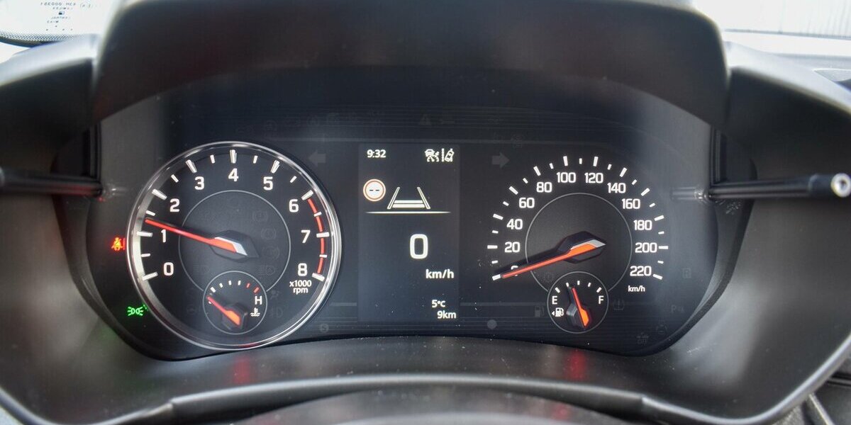 Suzuki Swift Club 1.2l M/T Dualjet Hybrid 8.250 km 16.850 &euro; Höchberg-Würzburg 97204