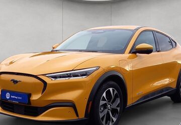 Ford Mustang Mach-E 38.495 km 30.450 &euro; Frankfurt 60386