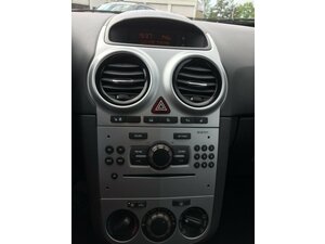 Opel Corsa Satellite,Klima, Temp.,Sitzheiz.,PDC,Tüv Neu 200.000 km 3.200 &euro; Himmelkron 95502