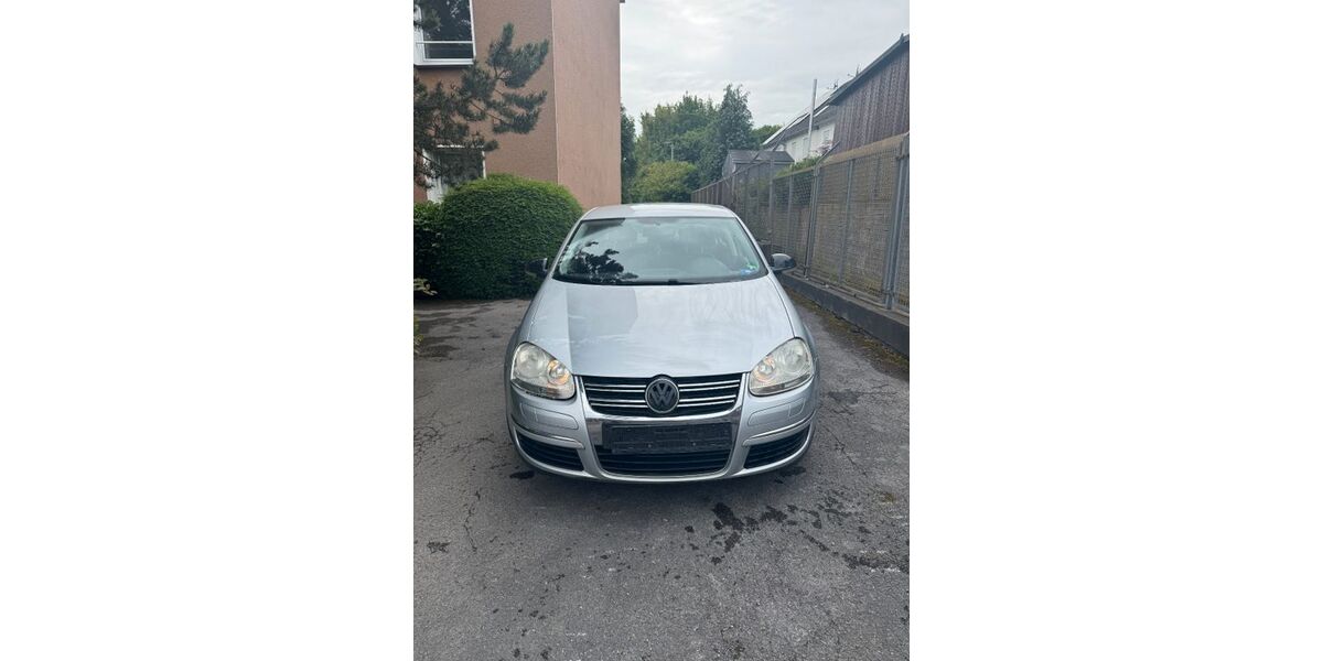 VW Jetta 148.300 km 2.650 &euro; Menden (Sauerland) 58708