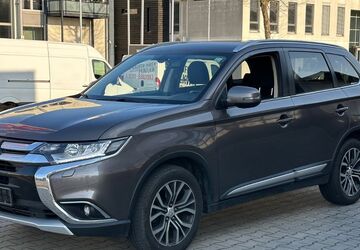 Mitsubishi Outlander 137.000 km 9.990 &euro; Bochum-Wattenscheid 44866