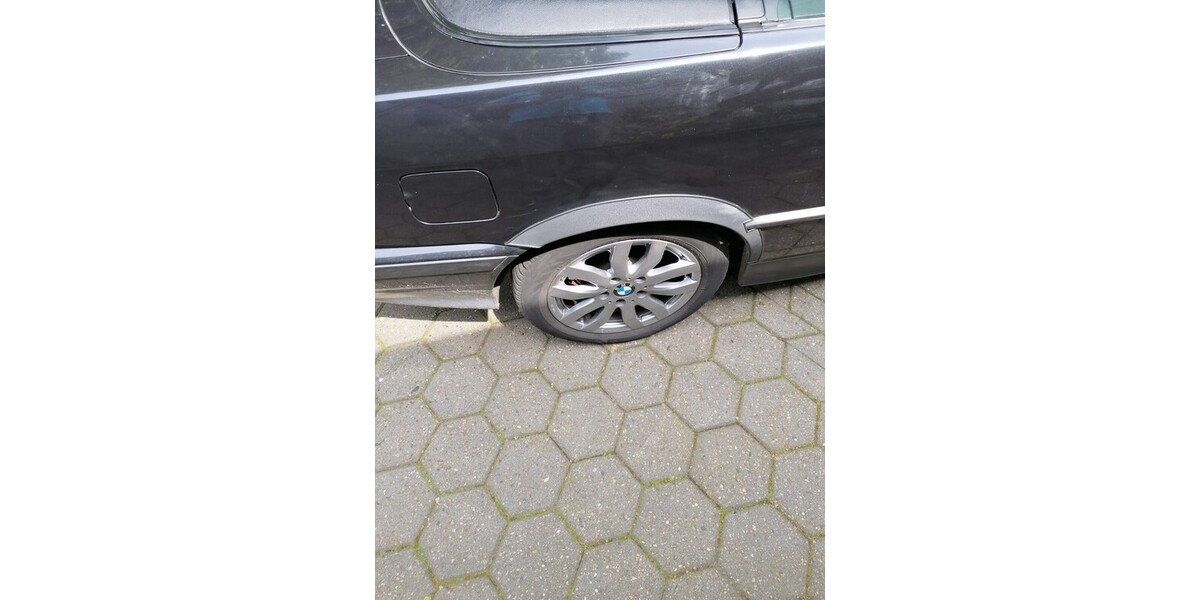 BMW E36 174.800 km 5.950 &euro; Bremen 28195