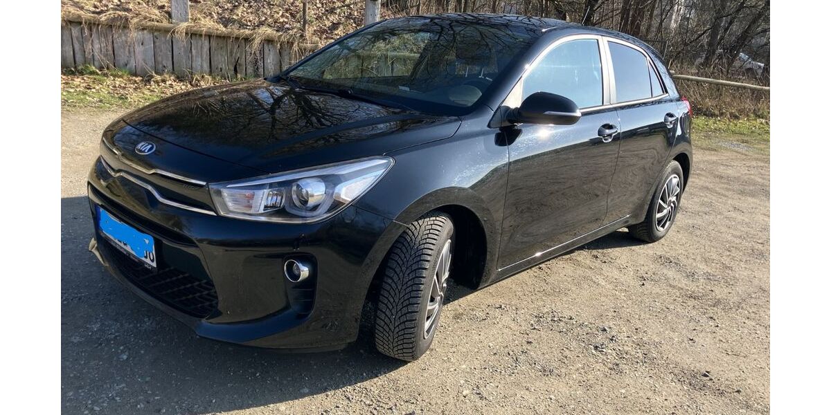 Kia Rio 90.000 km 9.900 &euro; Laupheim 88471