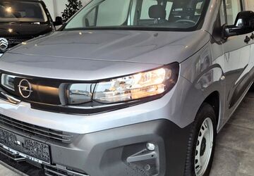 Opel Combo 2.100 km 24.490 &euro; Pirna 01796