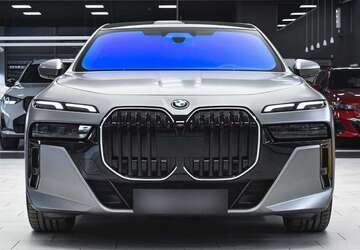 BMW 750 31.170 km 112.990 &euro; Feldkirchen - bei München 85622