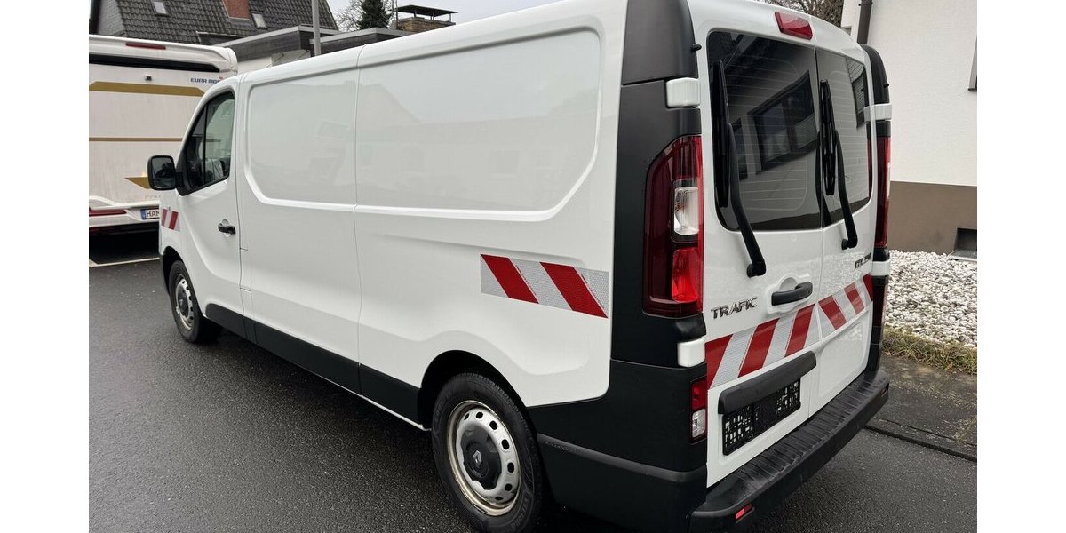 Renault Trafic L2H1 N1 Sth Regale/Schraubst EU6 GARANTIE 85.000 km 18.000 &euro; Erftstadt 50374