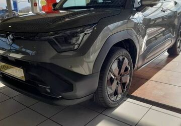 Suzuki e Vitara 1.008 km 41.580 &euro; Burg 39288