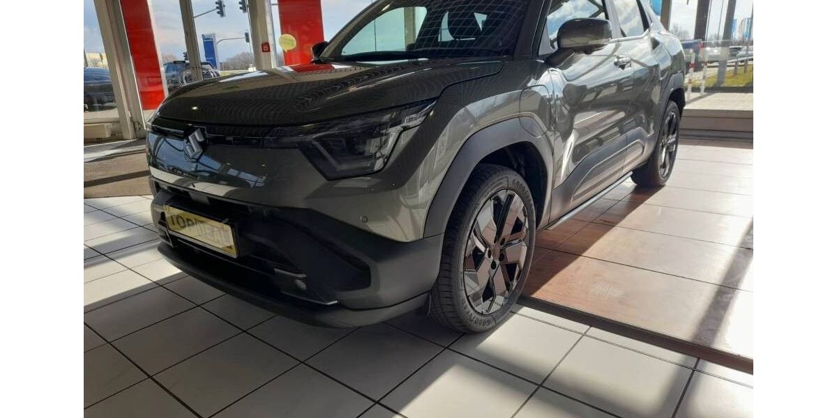 Suzuki e Vitara 1.008 km 41.580 &euro; Burg 39288