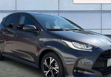 Toyota Yaris 3.780 km 22.880 &euro; Ismaning 85737