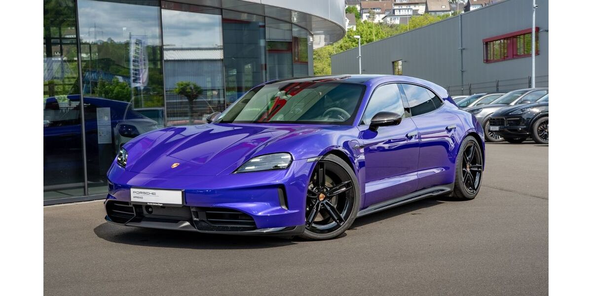 Porsche Taycan 14.990 km 131.300 &euro; Siegen 57080