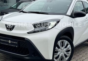 Toyota Aygo (X) 17.440 km 13.290 &euro; Neumünster 24536