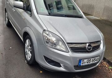 Opel Zafira 133.000 km 7.400 &euro; Düsseldorf 40239