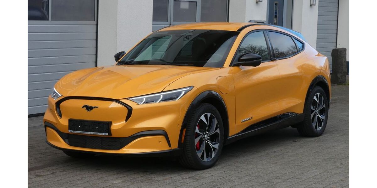 Ford Mustang Mach-E 17.061 km 34.990 &euro; Ehrenberg-Seiferts 36115