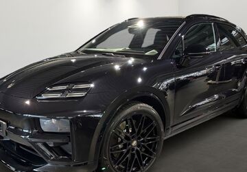 Porsche Macan 14.900 km 115.650 &euro; Villingen-Schwenningen 78048