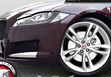 Jaguar XF 76.721 km 9.490 &euro; Düsseldorf 40625