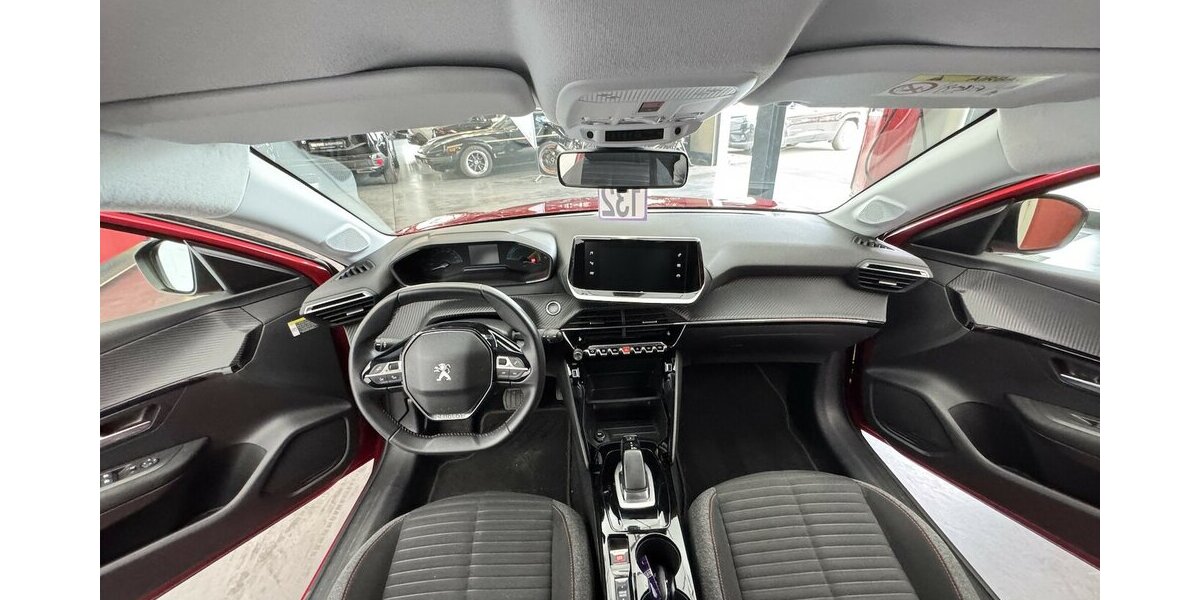 Peugeot 208 e- 136 Active Pack 1.Hand Carplay Sitzhzg 35.300 km 14.870 &euro; Lich 35423