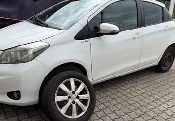 Toyota Yaris 258.439 km 3.690 &euro; Greiling/Bad Tölz 83677