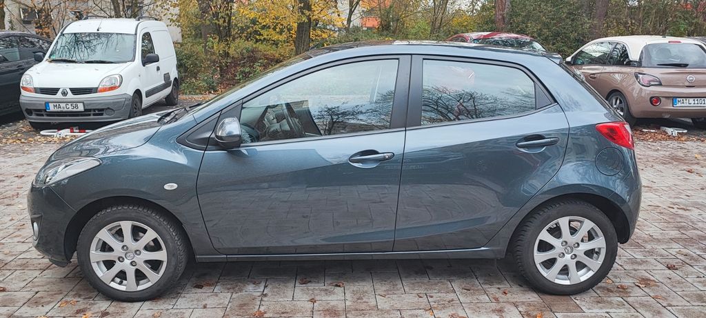 Mazda 2 21.500 km 6.850 &euro; Mannheim 68309