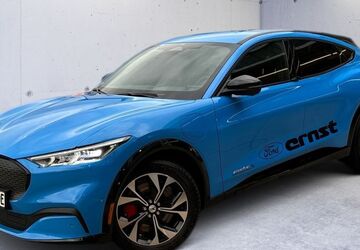 Ford Mustang Mach-E 30.000 km 39.990 &euro; Bahlingen am Kaiserstuhl 79353