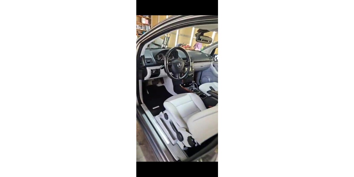 Mercedes-Benz A 170 130.000 km 6.950 &euro; Mönchengladbach 41061