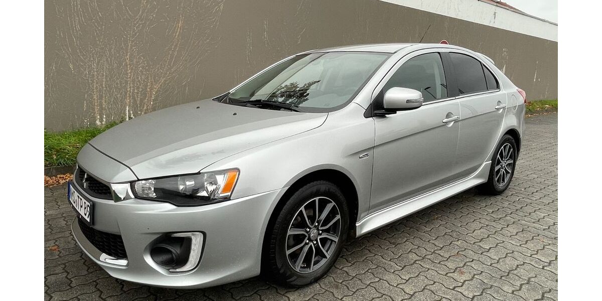 Mitsubishi Lancer 29.400 km 14.400 &euro; Neumünster 24534