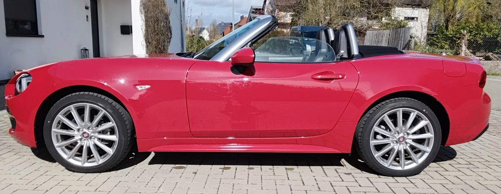 Fiat 124 Spider 29.000 km 20.300 &euro; Schwanau 77963