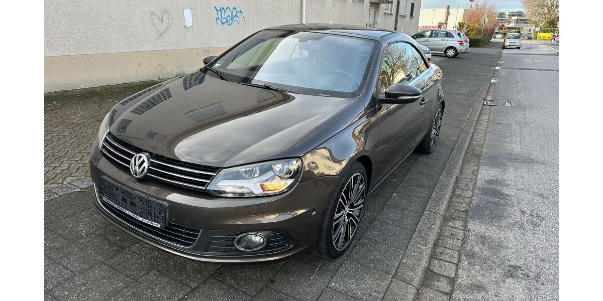 VW Eos 158.000 km 8.499 &euro; Paderborn 33100