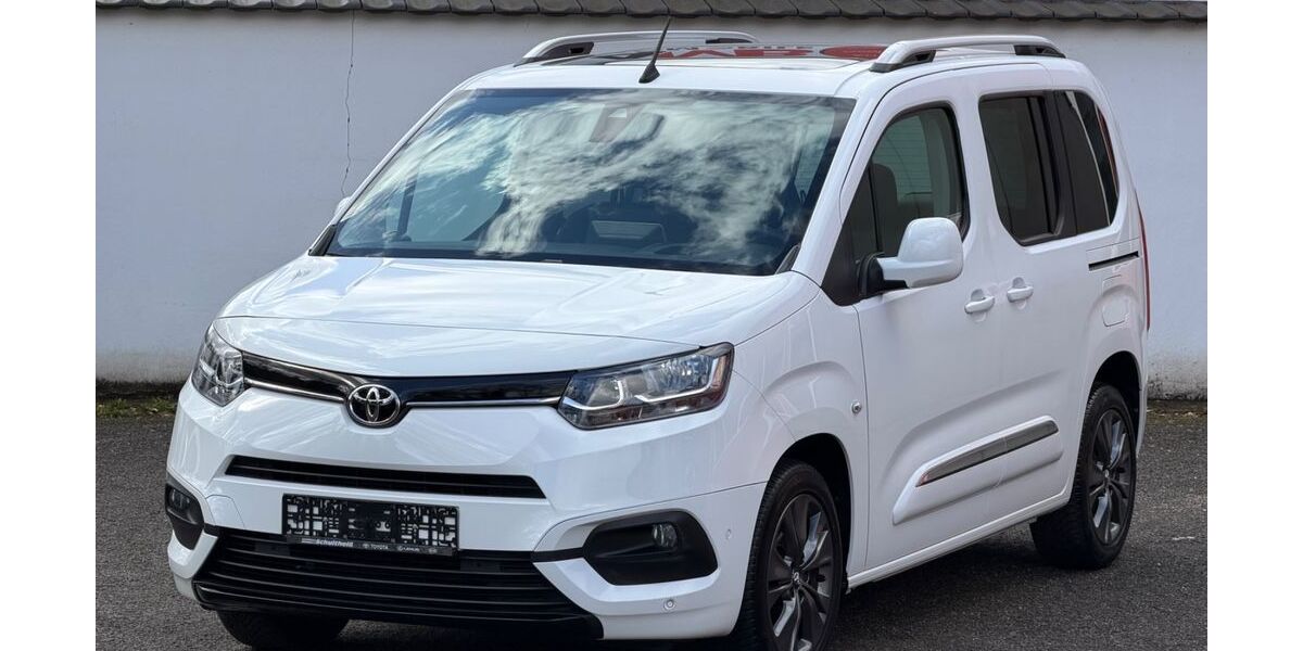 Toyota Proace City 49.000 km 21.499 &euro; Völklingen 66333
