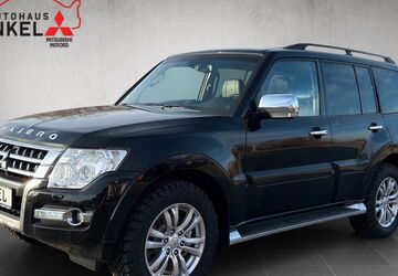 Mitsubishi Pajero 141.500 km 30.900 &euro; Großheirath-OT Rossach 96269