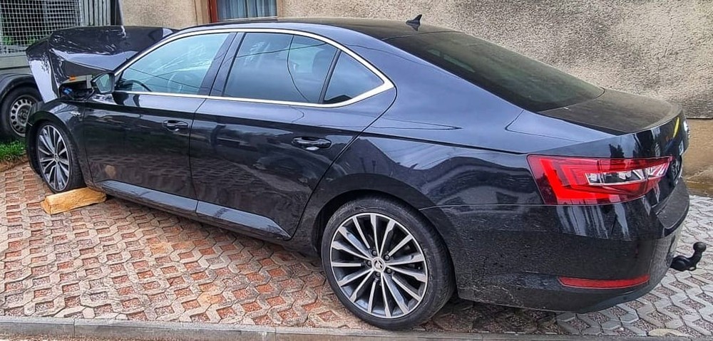 Skoda Superb 228.000 km 4.000 &euro; Döbeln 04720