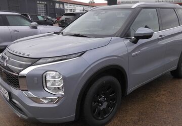 Mitsubishi Outlander 10.000 km 48.980 &euro; Sömmerda 99610