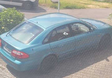 Mazda 626 166.000 km 1.300 &euro; Bühlertal 77830