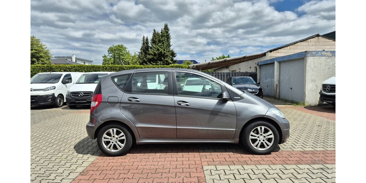 Mercedes-Benz A 150 Automatik, Klima 143.000 km 1.990 &euro; Rodgau 63110