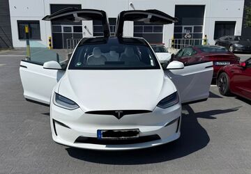Tesla Model X 63.750 km 67.800 &euro; Bestensee 15741