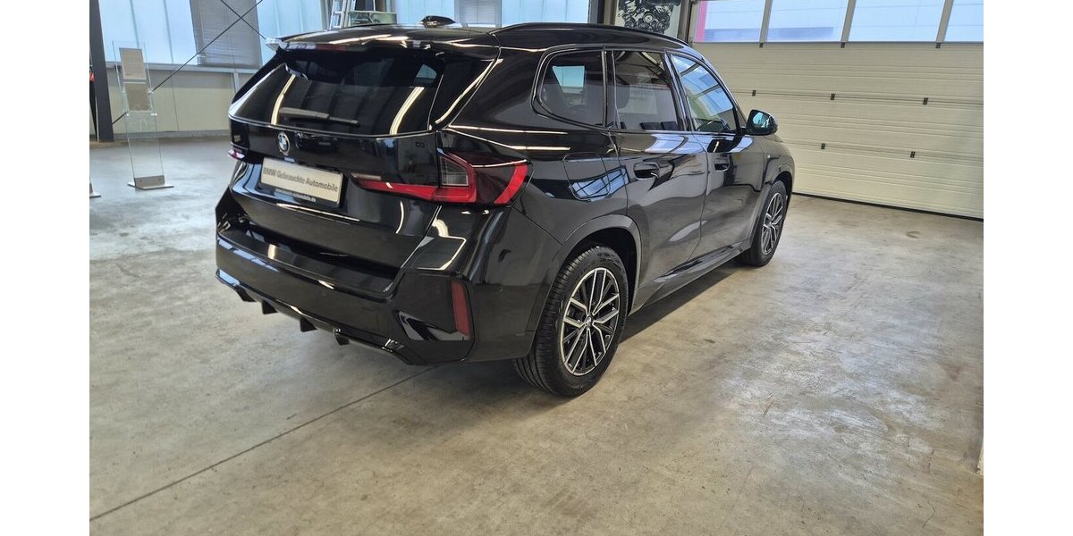 BMW X1 23 d xDrive M Sport 4,99% eff. Jahreszins 17.900 km 44.440 &euro; Eislingen 73054