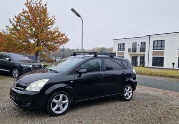 Toyota Corolla Verso 224.500 km 2.250 &euro; Achim 28832