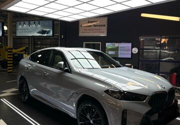 BMW X6 61.500 km 70.490 &euro; Moers 47441