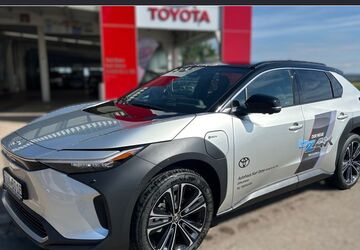 Toyota bZ4X 6.000 km 38.650 &euro; Dittenheim 91723