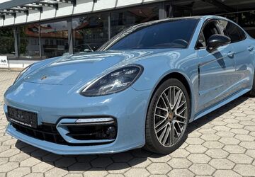 Porsche Panamera 30.000 km 124.900 &euro; Strasslach bei München 82064