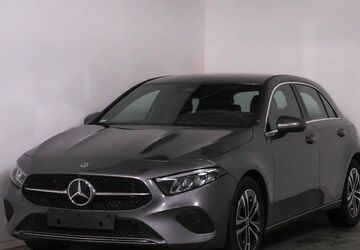 Mercedes-Benz A 180 2.706 km 29.750 &euro; Gehrden 30989
