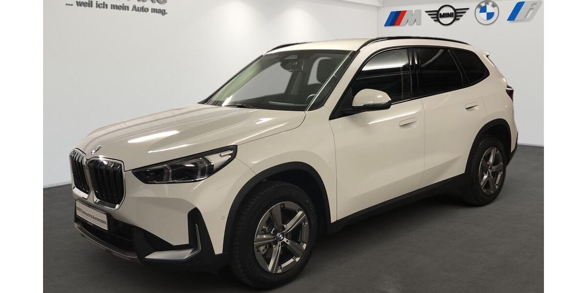 BMW X1 14.892 km 36.480 &euro; München 80687
