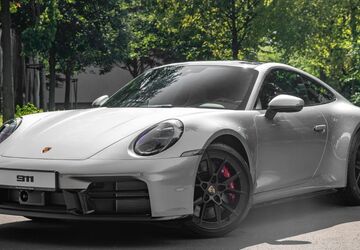 Porsche 992 5.500 km 167.900 &euro; Berlin 10587