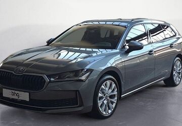 Skoda Superb 3.000 km 48.990 &euro; Ettlingen 76275