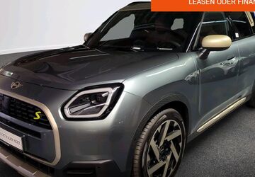 Mini Countryman SE (Cooper) 2.948 km 44.988 &euro; Barsbüttel bei Hamburg 22885