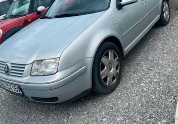 VW Bora 236.919 km 650 &euro; Mainhardt 74535