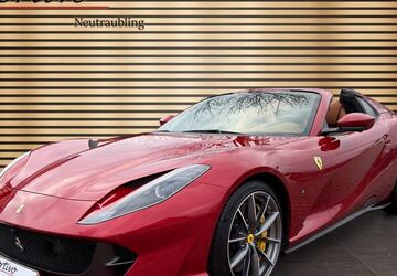 Ferrari 812 4.265 km 437.900 &euro; Neutraubling 93073