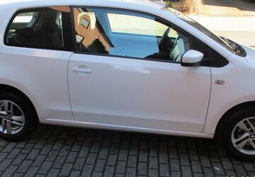 Seat Mii 69.000 km 6.300 &euro; Oberhausen 46117