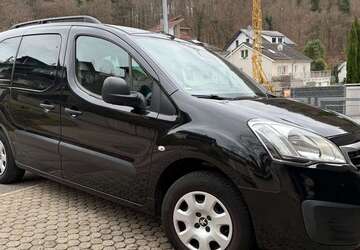 Peugeot Partner 124.500 km 8.500 &euro; Kämpfelbach 75236