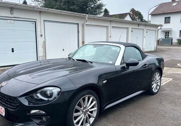 Fiat 124 Spider 128.000 km 11.900 &euro; München 81929