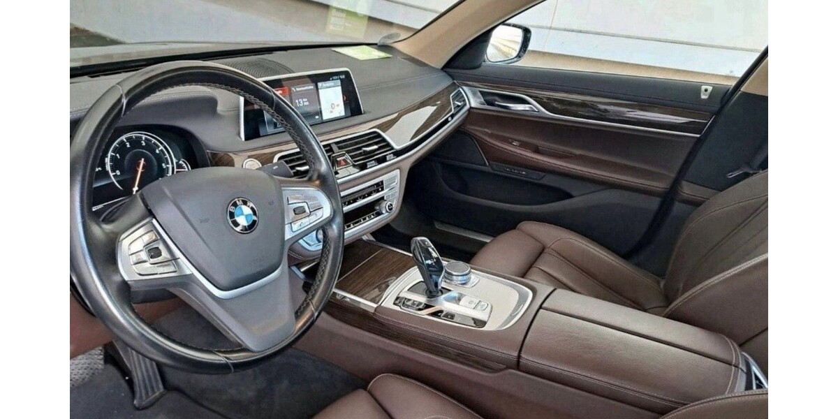 BMW 730 126.000 km 36.900 &euro; Lemgo 32657